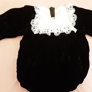 Petite amalie baby velvet romper